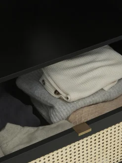 Armadio Piccolo A 2 Ante Con Intreccio Viennese Aries