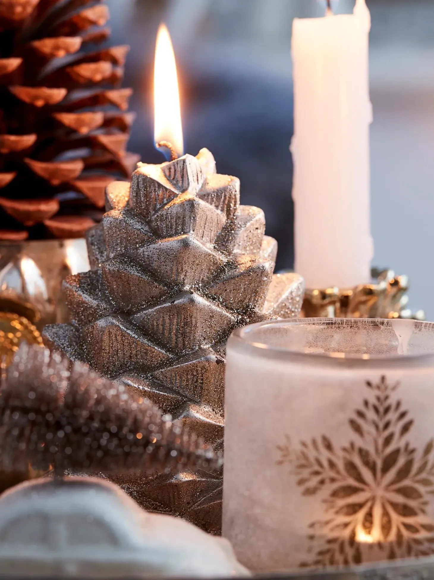 Candela In A Forma Di Pigna Nordic Pine