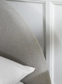 Letto Imbottito Con Contenitore Ebba