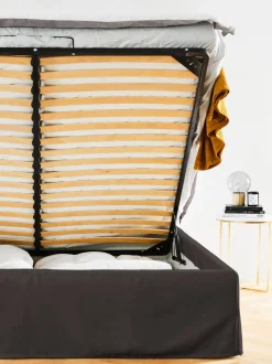 Letto Imbottito Con Contenitore Feather