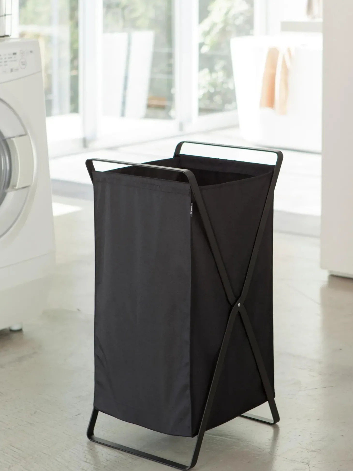 Portabiancheria Tower