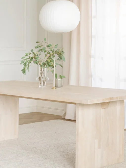 Tavolo Da Pranzo In Legno Di Frassino Emmett, 240 X 95 Cm